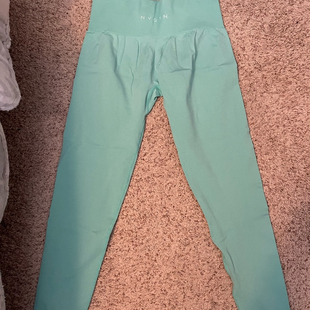 NVGTN Contour Seamless Leggings